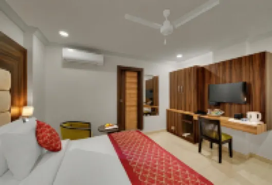 Avins Beacon Hotel - Udaipur โรงแรมในอุเดเปอร์