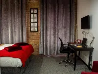 Kick back relax stylish space โรงแรมในนอตติ้งแฮม