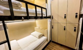 Bed to Bangkok - Hostel