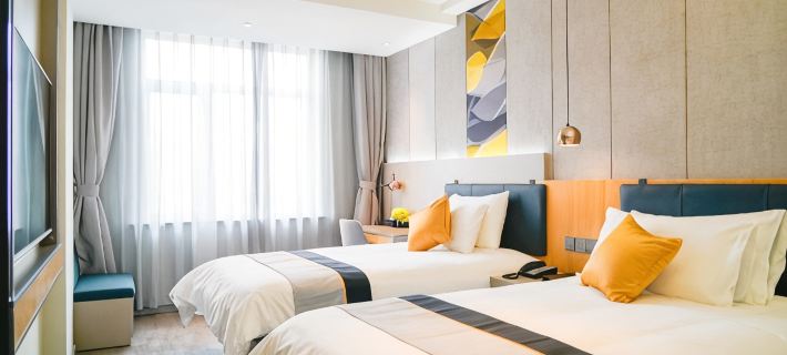 Home Inn Yubai Yun Hotel (Pingdu Xiamen Road Olympic Sports Center) Hotel di Pingdu