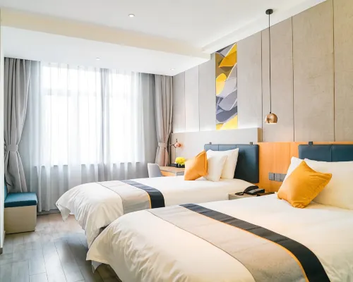 Home Inn Yubai Yun Hotel (Pingdu Xiamen Road Olympic Sports Center) Hotel di Pingdu