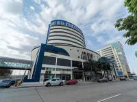 Tryp by Wyndham Guayaquil Airport Hotels near Simon Bolivar