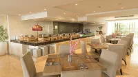 Sovereign Bali Hotel - breakfast