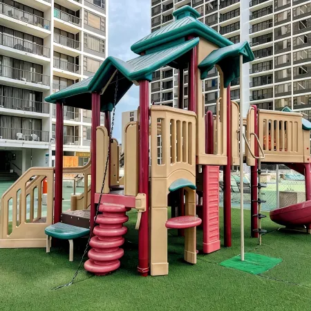 Part Ocean View, Beach Theme 23rd Fl, Free Parking with WiFi, AC