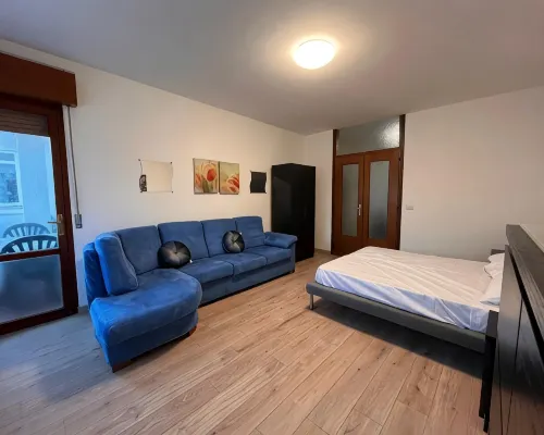 Cozy apartment in Udine Charme 5 beds area Stadio Friuli Hotel a Colugna