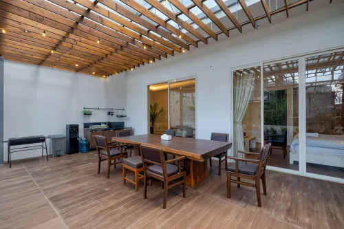 Seluna Villa Bandung - Villas