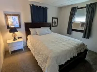 Hunting, Fishing, and ATV/Sled Trails at Lakefront home on Sturgeon Island! - Hot Tub