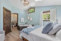 Spacious 7-Bed Home w/ Hot Tub, Fireplace, Gym, Wine Bar, and 2 Living Spaces!