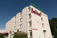 Brit Hotel Bordeaux Aéroport - Le Soretel
