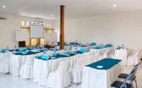 Grand Cepu Hotel
