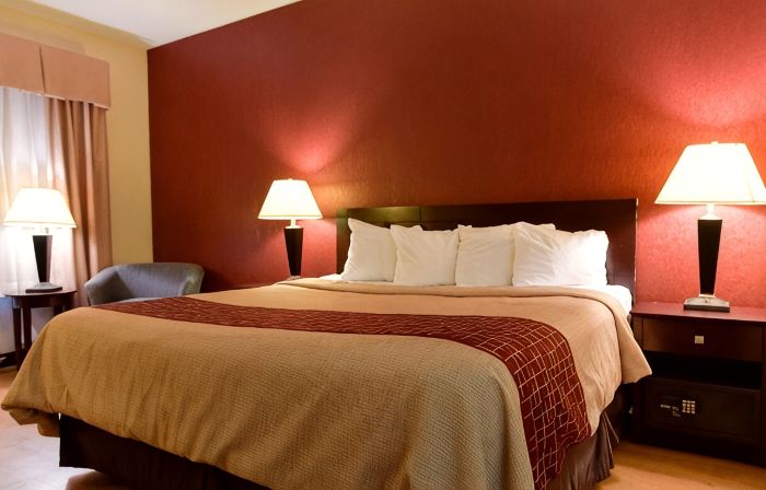 Baymont Inn & Suites by Wyndham Lincoln NE