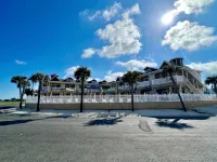 Cozy & Spacious! Walk to Beach/Heated Pool/Aruba Bay/Texas Coastal Angel - 4-Star