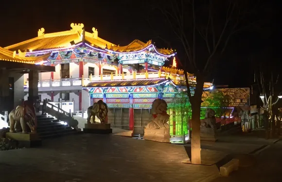 華山嶽辰瑞民宿酒店