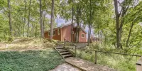 Cobby House  2 bedroom + LoftJust installed new 16 x 16  dock) - Homestays