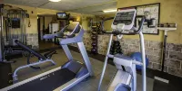 Ramada Plaza by Wyndham Nags Head Oceanfront - Gym