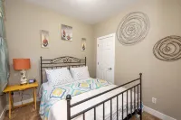 Luxurious AC Home Near Heart of Downtown, NAU, Snowbowl, Historic Route 66