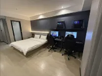Leishen E-Sports Hotel (Zibo The Mixc Badaju) - 애견동반