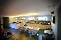 皮特洛恩健康旅遊酒店 - 早餐