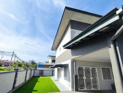 Corner Lot Taman Bahagia Batu 7 ( 2Minutes to Airport)