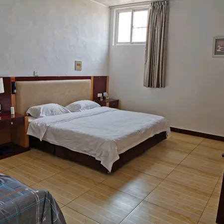 Ruiquan Apartment
