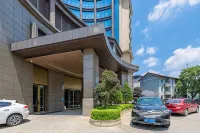 Taikoo Hotel - parcheggio
