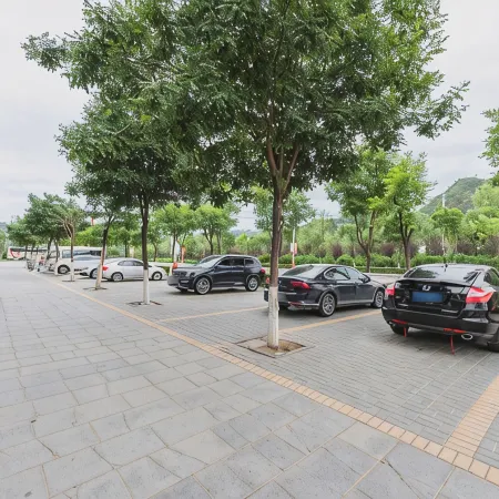 Lavande Hotel (Chengde Mountain Resort Waiba Temple)