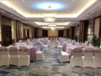 Taizhou Haiyan Jinling International Hotel - parking
