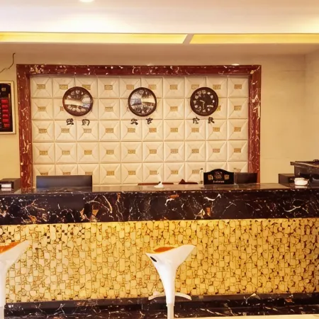 Wushan Century Sunshine Hotel