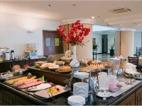 Monreale Plus Guarulhos International Airport - sarapan