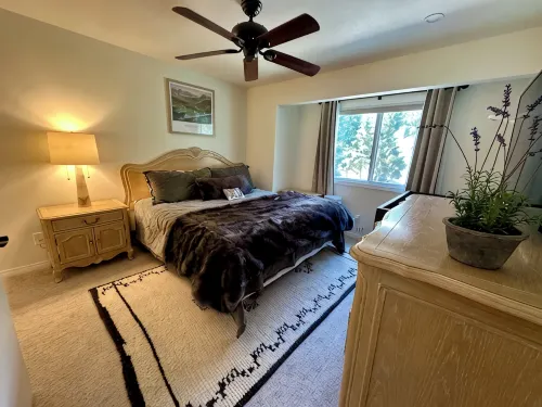 Mountain Chalet on Golf Course with Beautiful Views