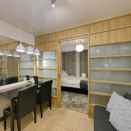 Citispace 1BR Unit Ridgewood Towers Near BGC #RW03
