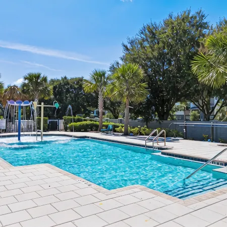 New Luxury 4 Bedroom Villa by 𝓓𝓲𝓼𝓷𝓮𝔂 w/ Pool