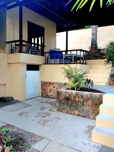 รูปภาพของWooden House On The Bay