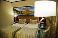 Hotel Kazzhol Almaty - ที่มีสปา