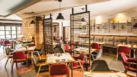 Golden Horse Hotel
