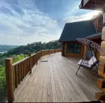 度假戴爾霍洛湖景 Log Cabin•3間卧室•2.5間浴室•景觀•遊戲室 - Wi-Fi