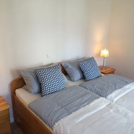 Central, cozy and practical!