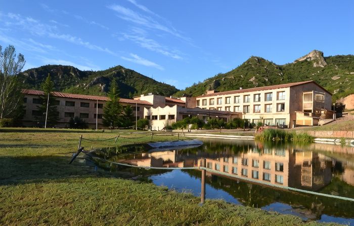 La Figuerola Hotel & Restaurant