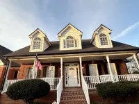5 min-downtown Monroe, & Wedding Venues.  UGA Stanford Stadium just 20 minutes! - Homestays