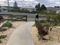 Cozy 2 Bedrooms Lavender Garden House at Oamaru, sweet as home! - 2-Star