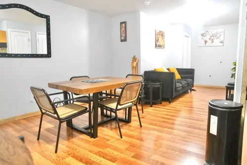Lovely Loft Near NYC, EWR &American Dream Mall - Condos