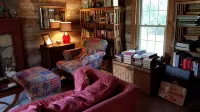 Authentic 1800s Century Kentucky Log Cabin Land Bewteen the Lakes