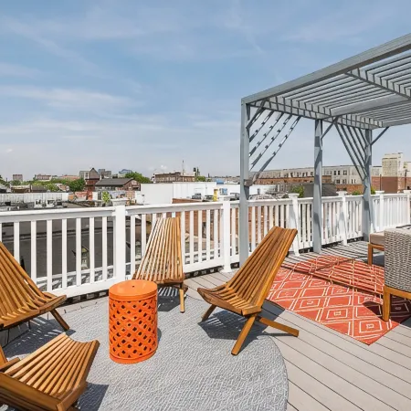 Luxury Townhouse . Roof Deck .  Patios . Parking