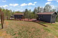 The Fire Cabin sets in the heart of the beautiful Moravian Falls - Homestays
