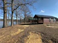 Cozy 101 Cabin 1 bdrm on Smith Lake Located beside Smith Lake Park Boat Ramp