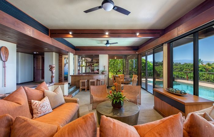 Mauna Kea Villa, Walking Distance to the Beach and Hotel - Beyond Perfection!