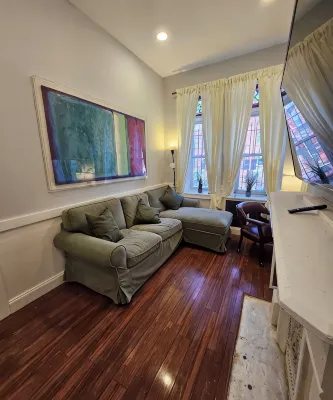 Charming Newly Renovated Full-Floor Jersey City Brownstone with WiFi, AC - 3-Star