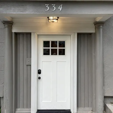 Stay on Spring #5 • Boho • Pet-Friendly • Downtown