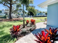 Waterfront Island Oasis Fully Remodeled! W/ Boat Dock!