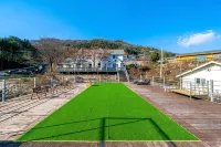 Gapyeong Ohneulharu Spa Pension (Pet Friendly) - Condos